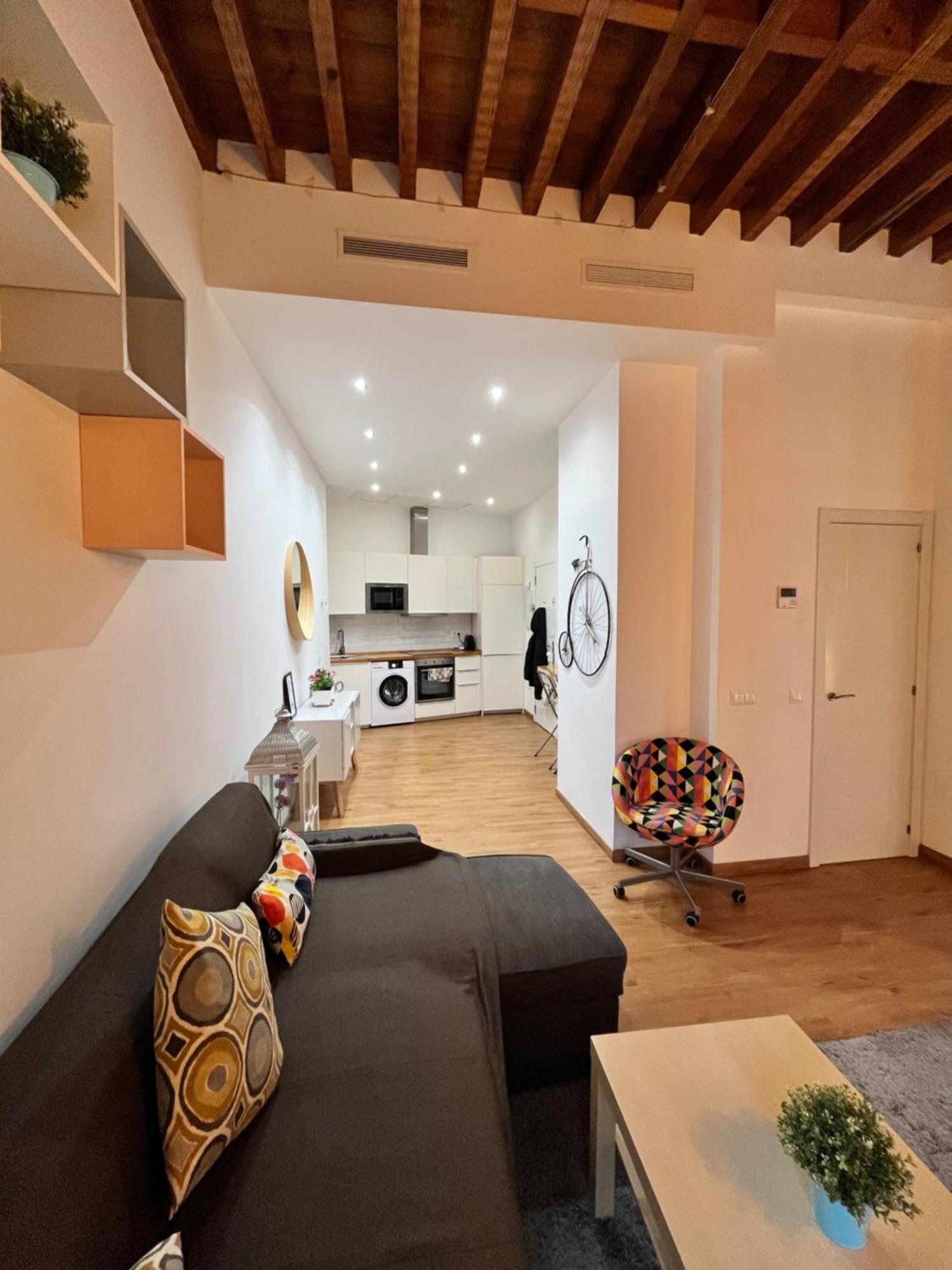 Larios Deluxe Studio Malaga Exterior photo
